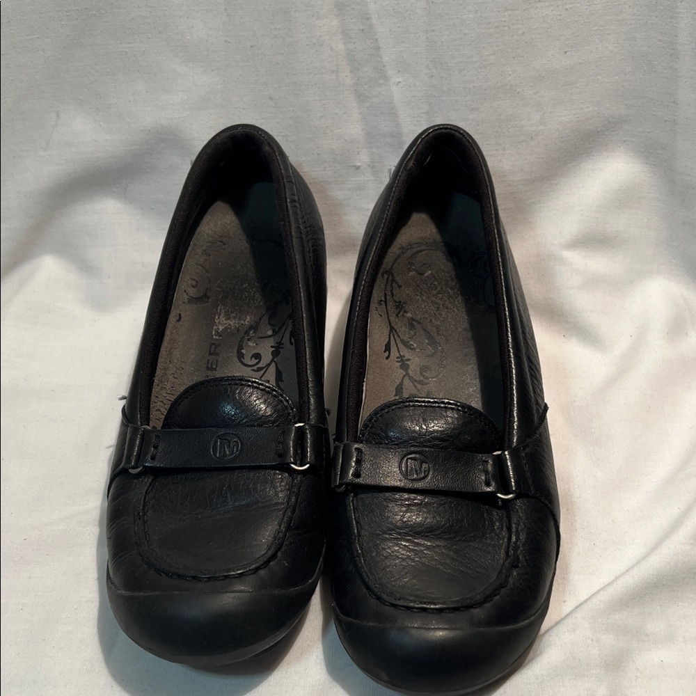 Merrell Women's Classic Black Loafers